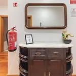 Falcon Flat By Mth * Santa Cruz (Madeira)